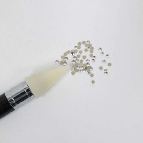 Stylo cire pour strass